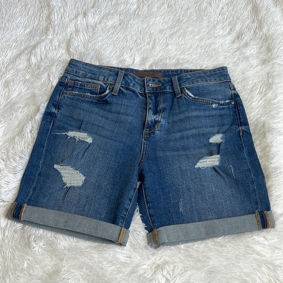 Joe's Jeans distressed Bermuda Short - Picture 2 of 9